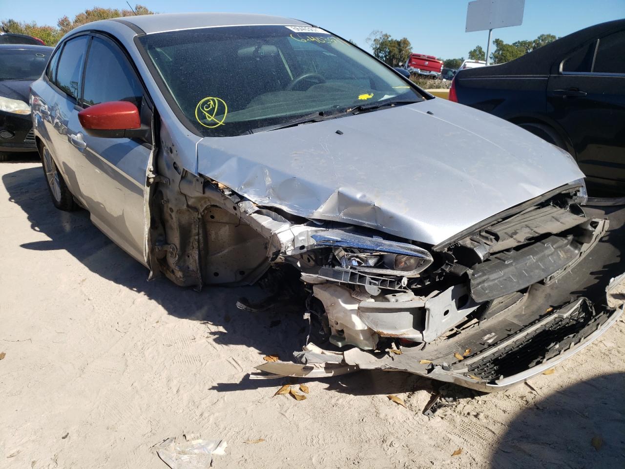FORD FOCUS SE 2018 con VIN 1FADP3F27JL308294 - Foto de la subasta