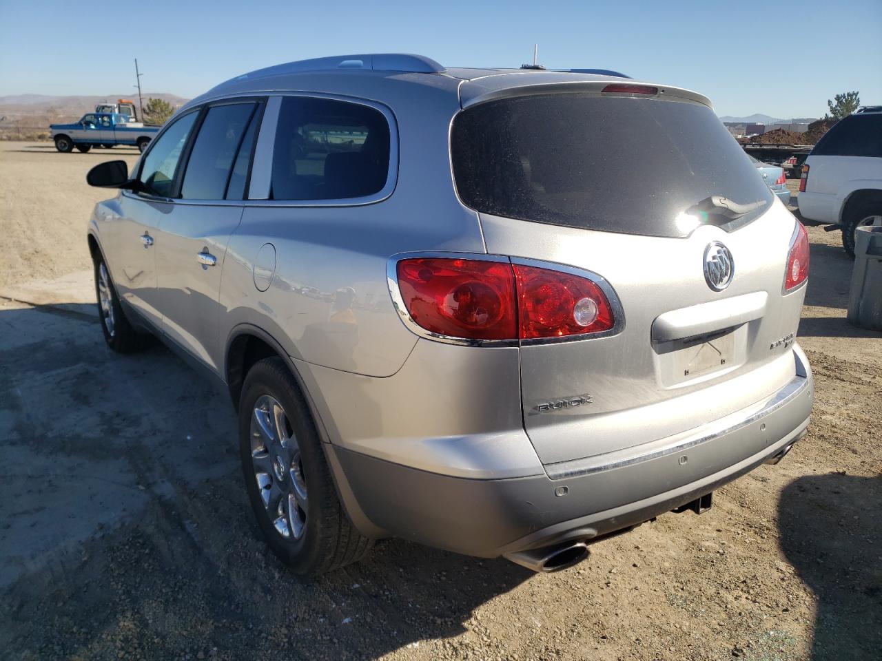 Photo 3 from auction – 2008 BUICK ENCLAVE CX with VIN 5GAEV23778J211909