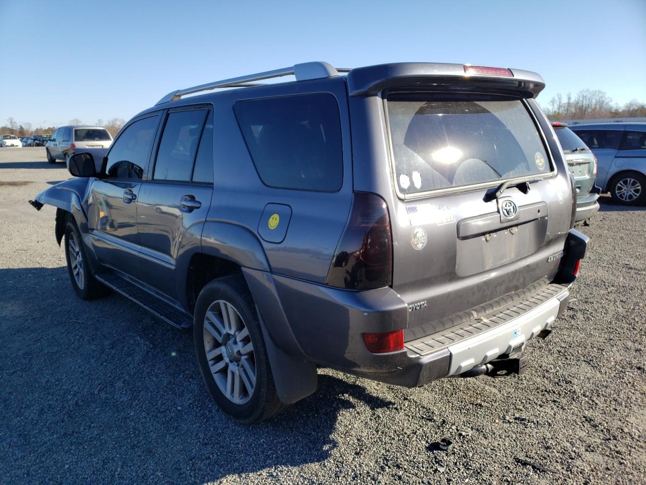 Photo 3 from auction – 2004 TOYOTA 4RUNNER SR with VIN JTEBT14R248011339