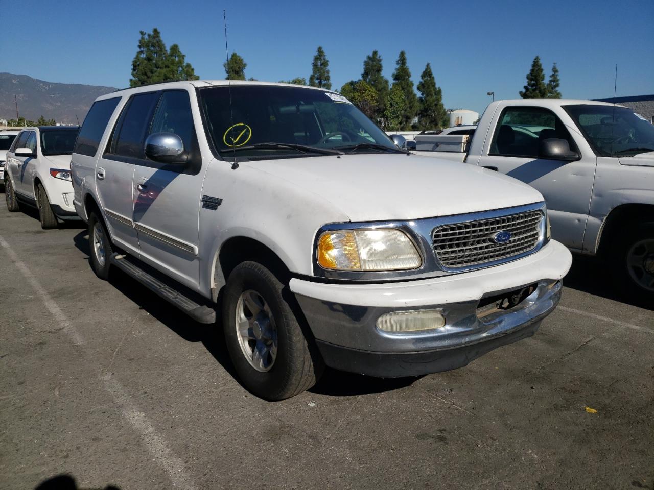 FORD EXPEDITION 1997 with VIN 1FMEU1763VLB68341 - Photo from auction