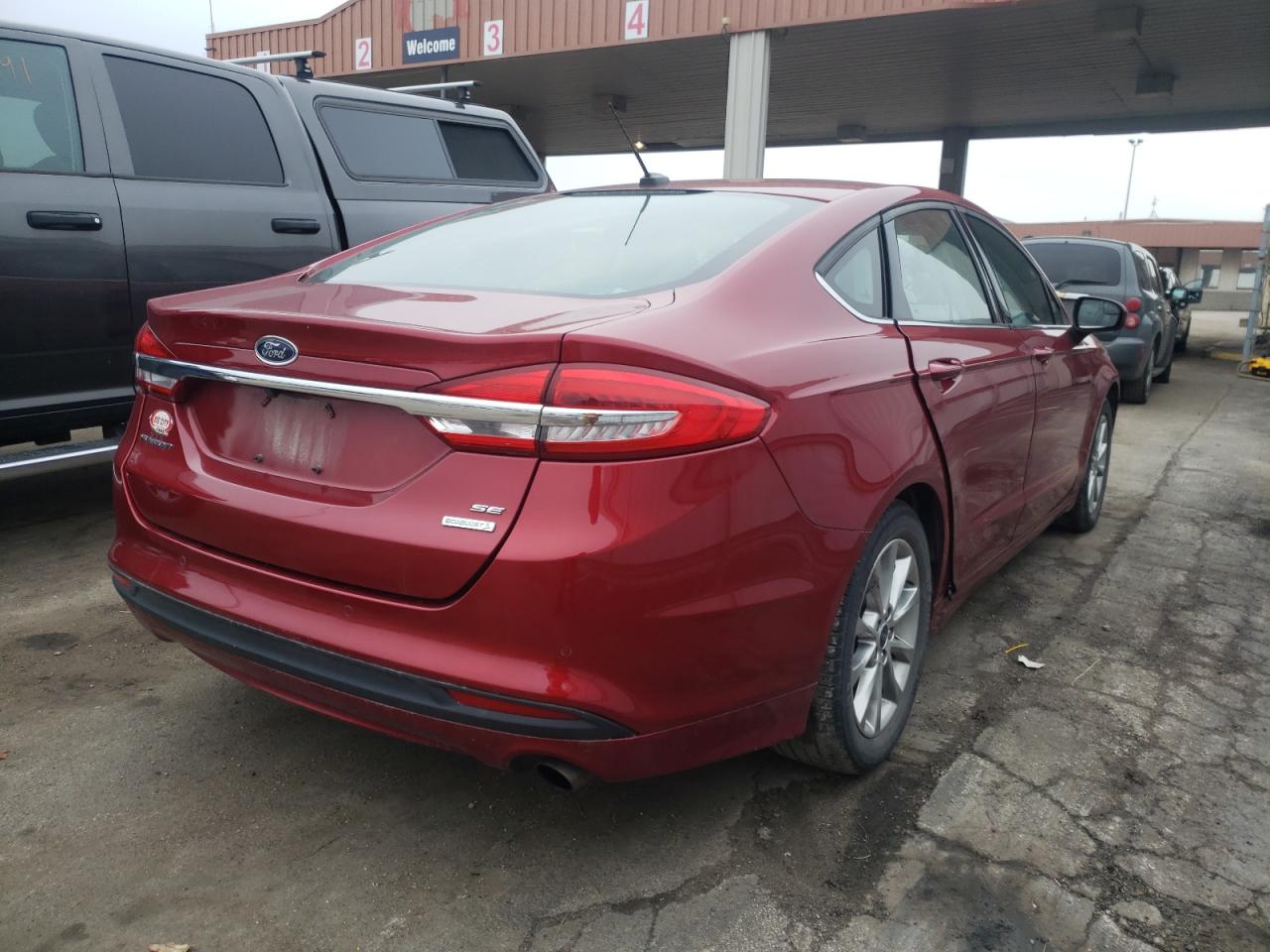 Photo 4 from auction – 2017 FORD FUSION SE with VIN 3FA6P0HD8HR153806