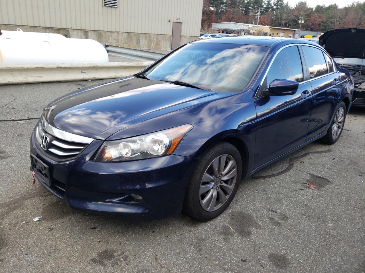 Photo 2 from auction – 2011 HONDA ACCORD EX with VIN 1HGCP2F73BA062371