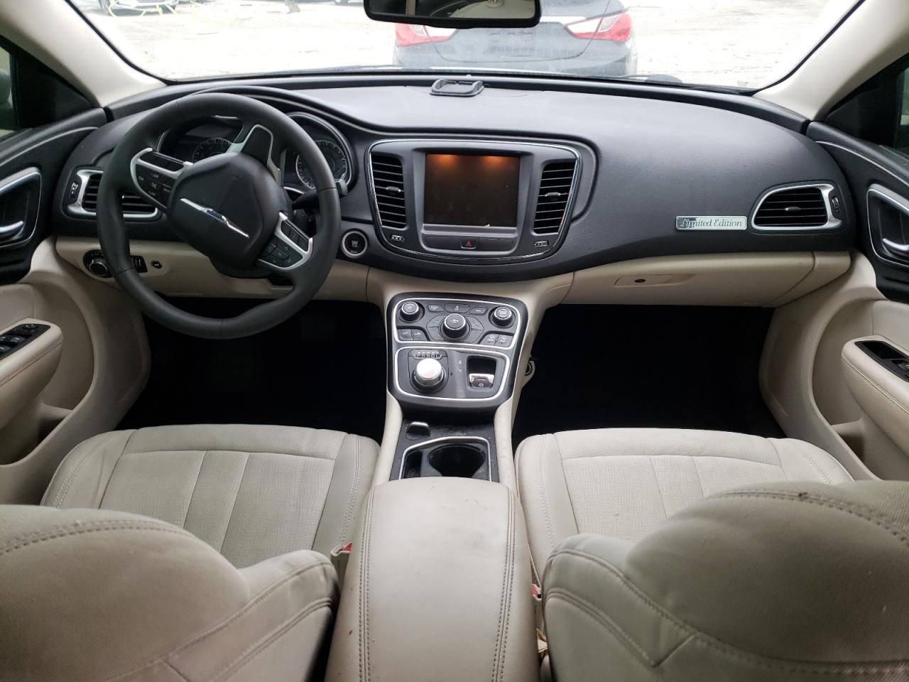 Photo 9 from auction – 2015 CHRYSLER 200 with VIN 1C3CCCAB9FN554031