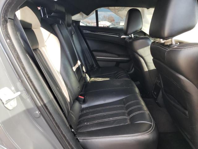 Photo 6 from auction – 2019 CHRYSLER 300 S with VIN 2C3CCABG2KH515198