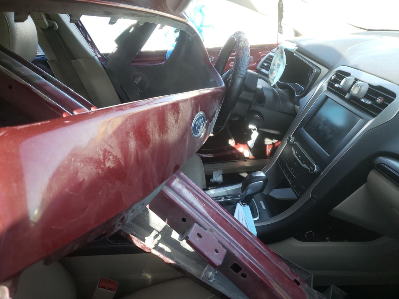 Photo 5 from auction – 2014 FORD FUSION SE with VIN 3FA6P0HD7ER207334