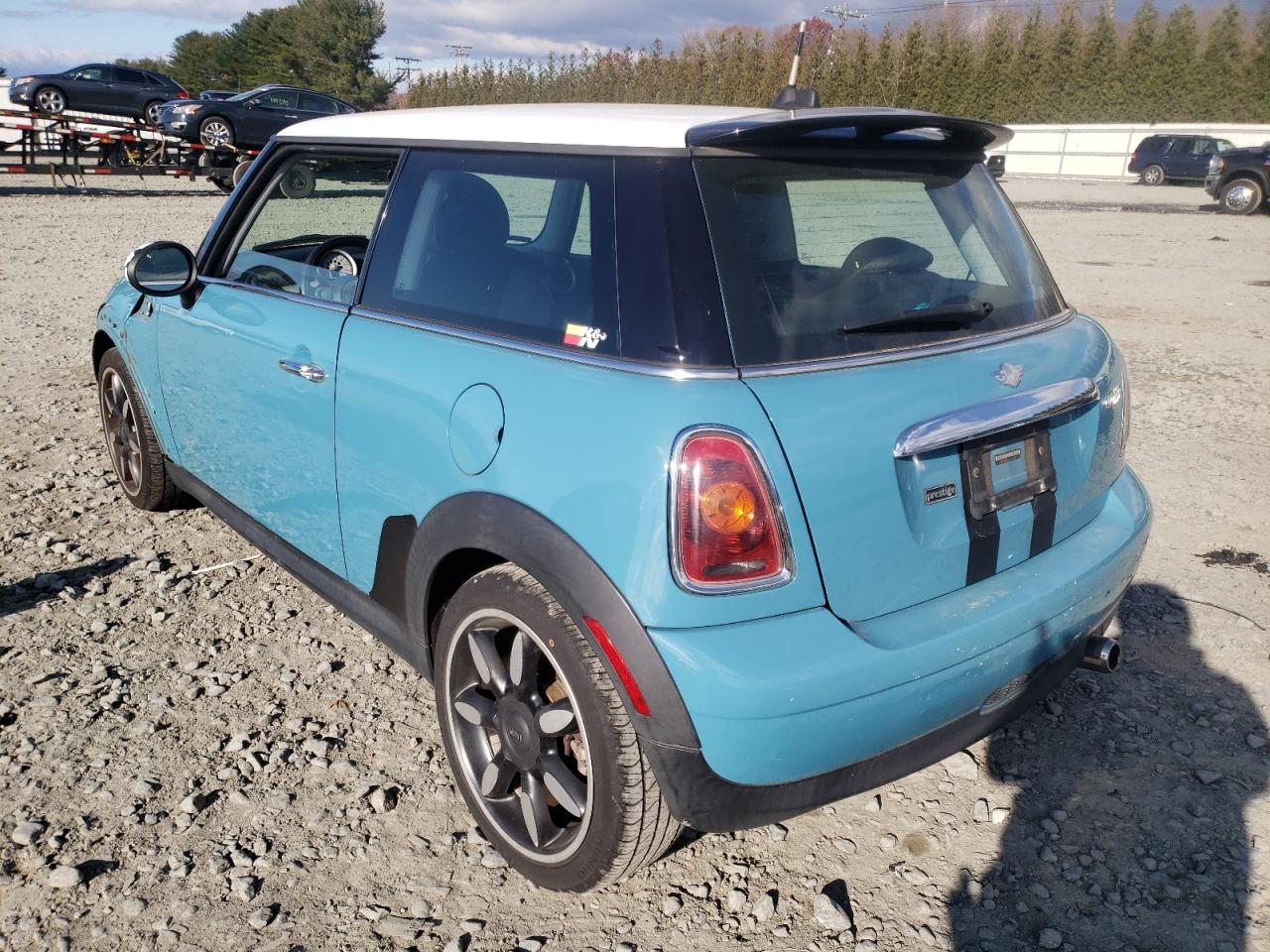 Photo 3 from auction – 2009 MINI COOPER with VIN WMWMF33589TU75896
