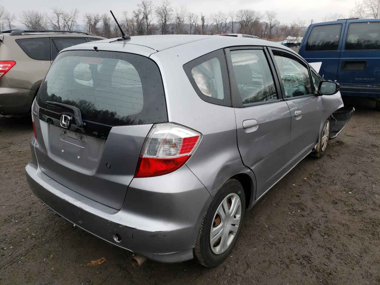Photo 4 from auction – 2009 HONDA FIT with VIN JHMGE88269S025019