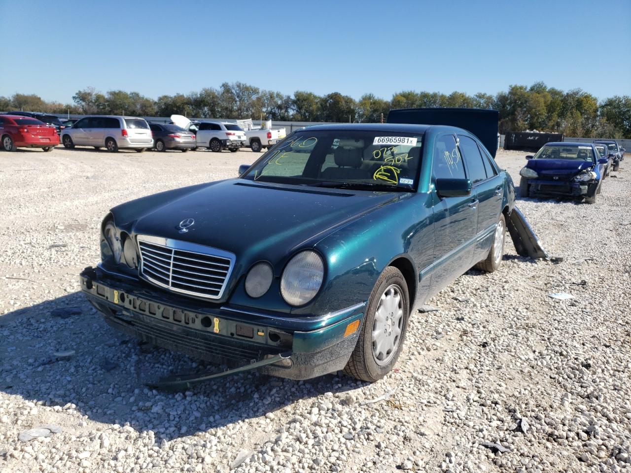 Photo 2 from auction – 1996 MERCEDES-BENZ E 300D with VIN WDBJF20F5TJ023502
