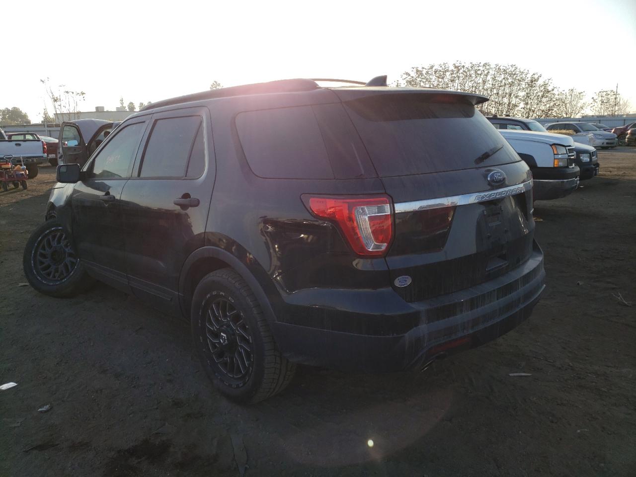 Photo 3 from auction – 2016 FORD EXPLORER with VIN 1FM5K7B89GGA06162