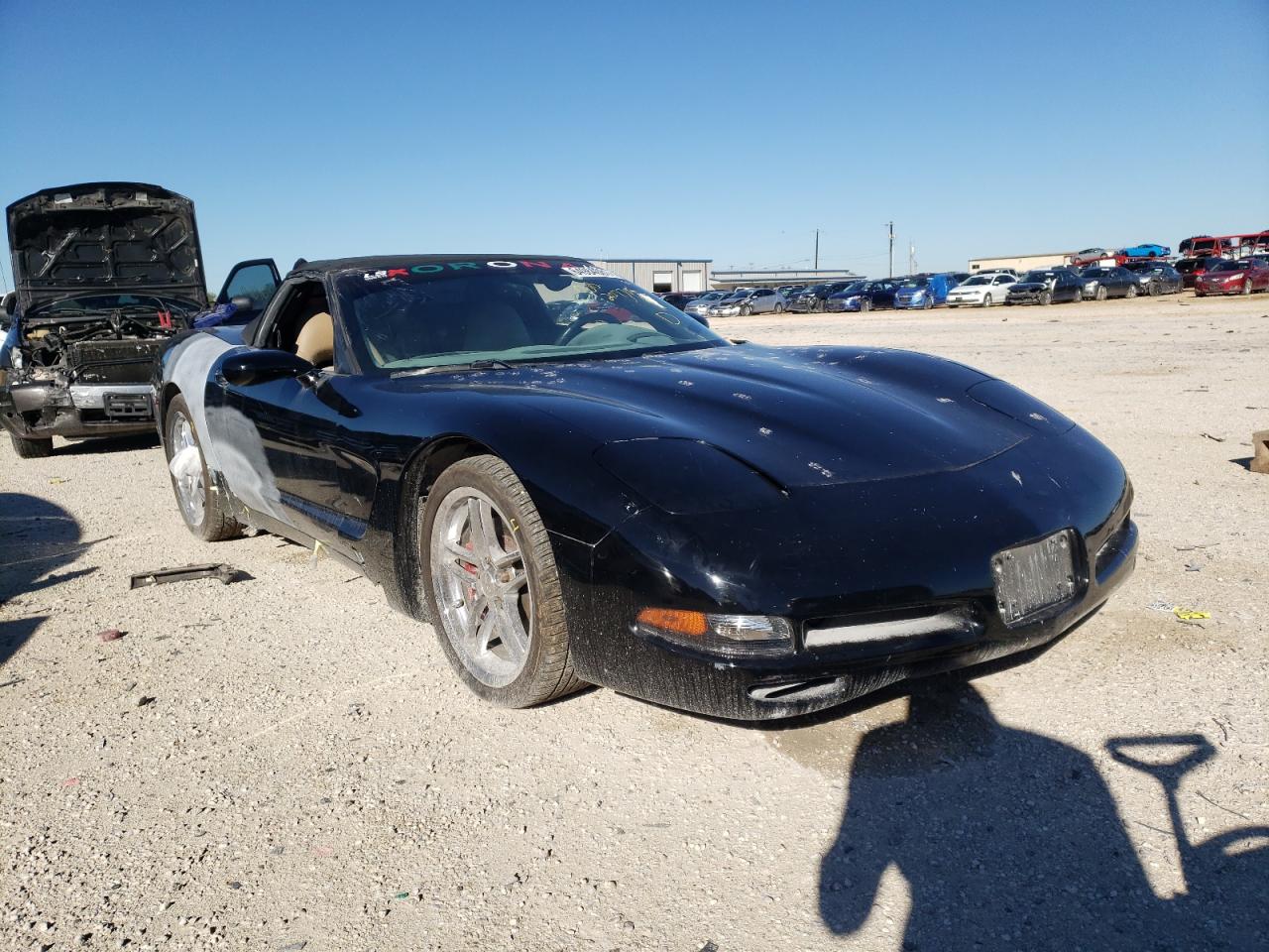 CHEVROLET CORVETTE 2004 with VIN 1G1YY32GX45100261 - Photo from auction