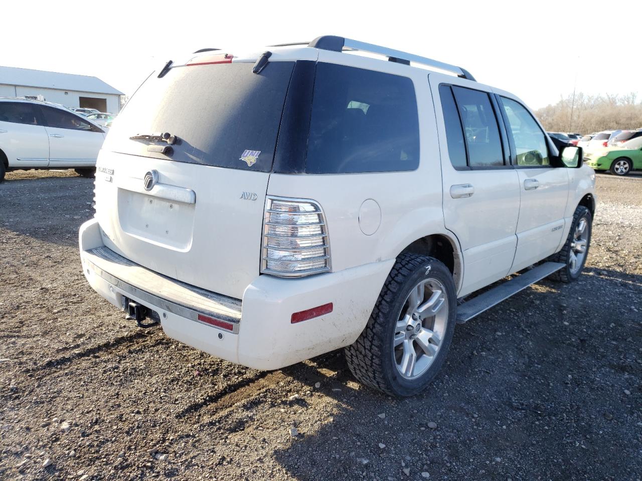 Photo 4 from auction – 2010 MERCURY MOUNTAINEE with VIN 4M2EN4JE5AUJ00737