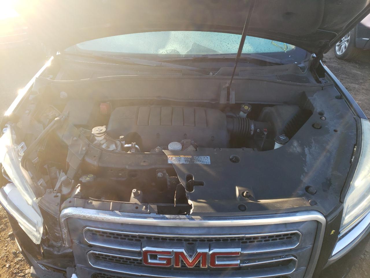 Photo 7 from auction – 2013 GMC ACADIA SLT with VIN 1GKKVRKD0DJ231774
