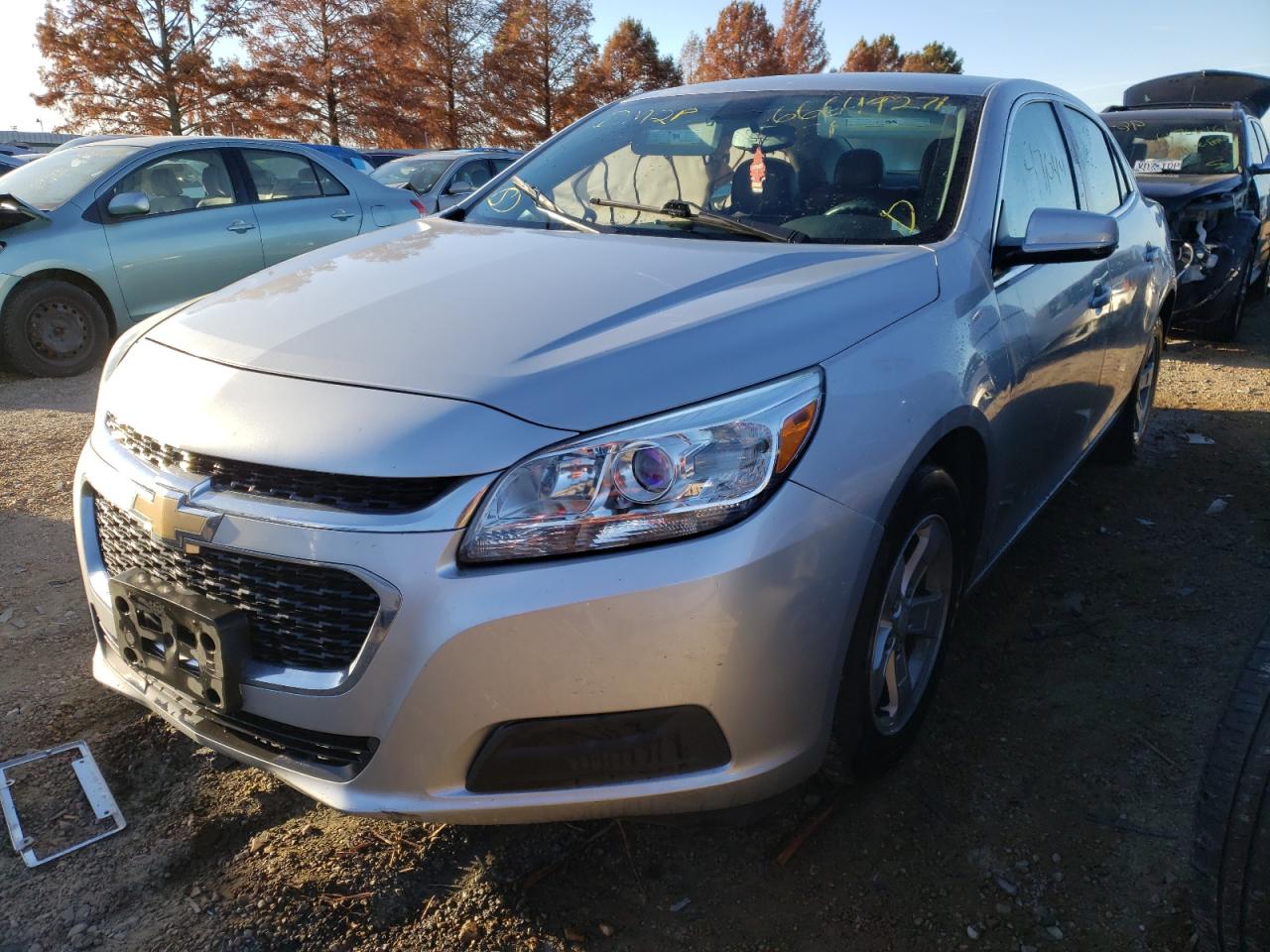 Photo 2 from auction – 2015 CHEVROLET MALIBU 1LT with VIN 1G11C5SL9FF107790