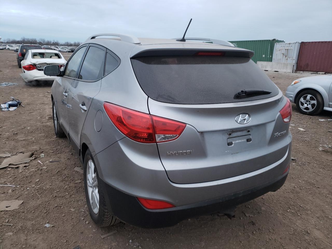 Photo 3 from auction – 2011 HYUNDAI TUCSON GLS with VIN KM8JU3AC4BU193697