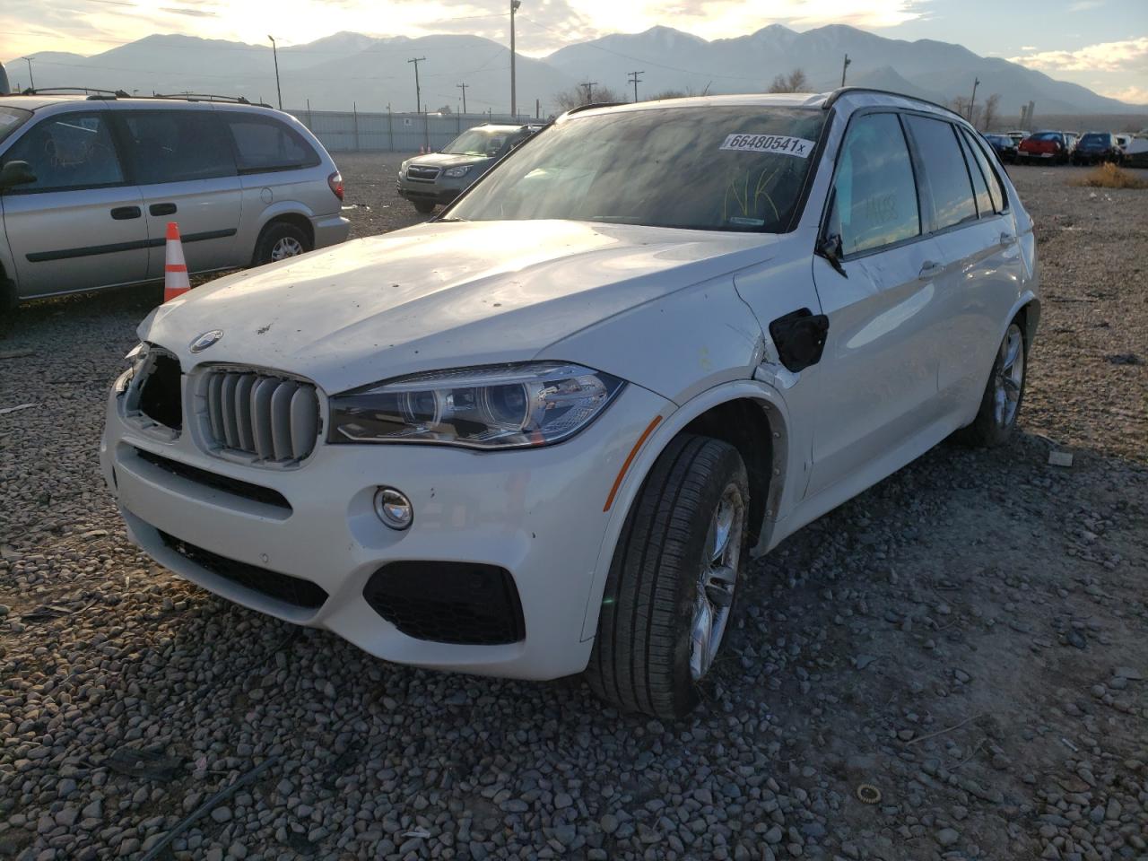 Photo 2 from auction – 2018 BMW X5 XDR40E with VIN 5UXKT0C56J0W02358