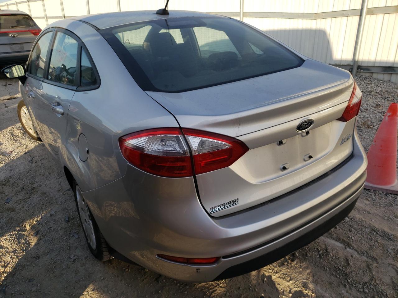 Photo 3 from auction – 2014 FORD FIESTA S with VIN 3FADP4AJ8EM244615