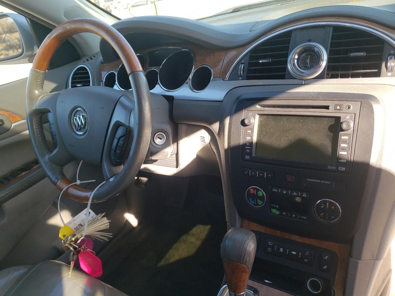 Photo 9 from auction – 2008 BUICK ENCLAVE CX with VIN 5GAEV23778J211909