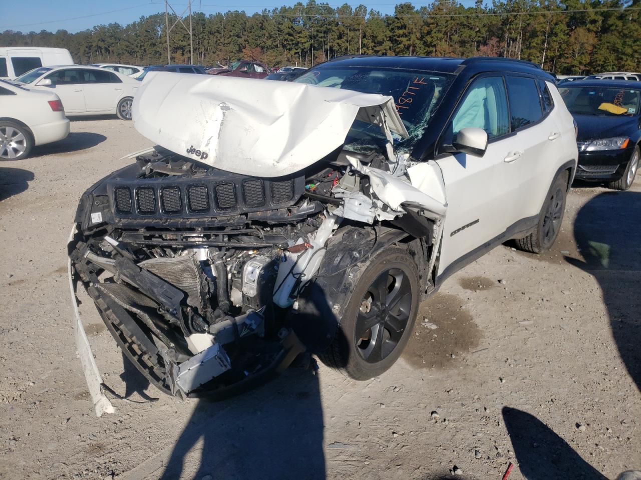 Photo 2 from auction – 2019 JEEP COMPASS LA with VIN 3C4NJCBB4KT613392