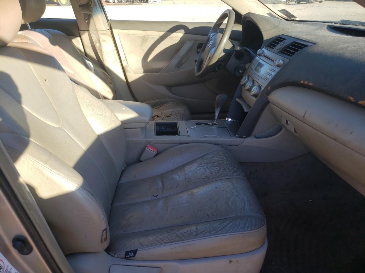 Photo 5 from auction – 2007 TOYOTA CAMRY CE with VIN 4T1BE46K47U170998