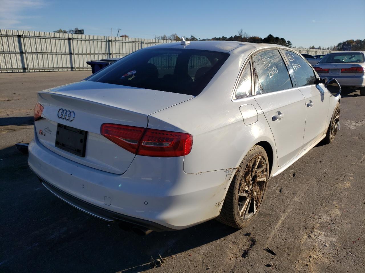 Photo 4 from auction – 2015 AUDI S4 PREMIUM with VIN WAUBGAFL5FA079385
