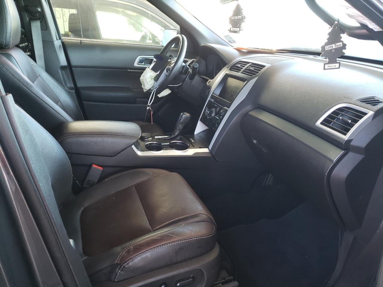 Photo 5 from auction – 2015 FORD EXPLORER S with VIN 1FM5K8GT5FGA76551