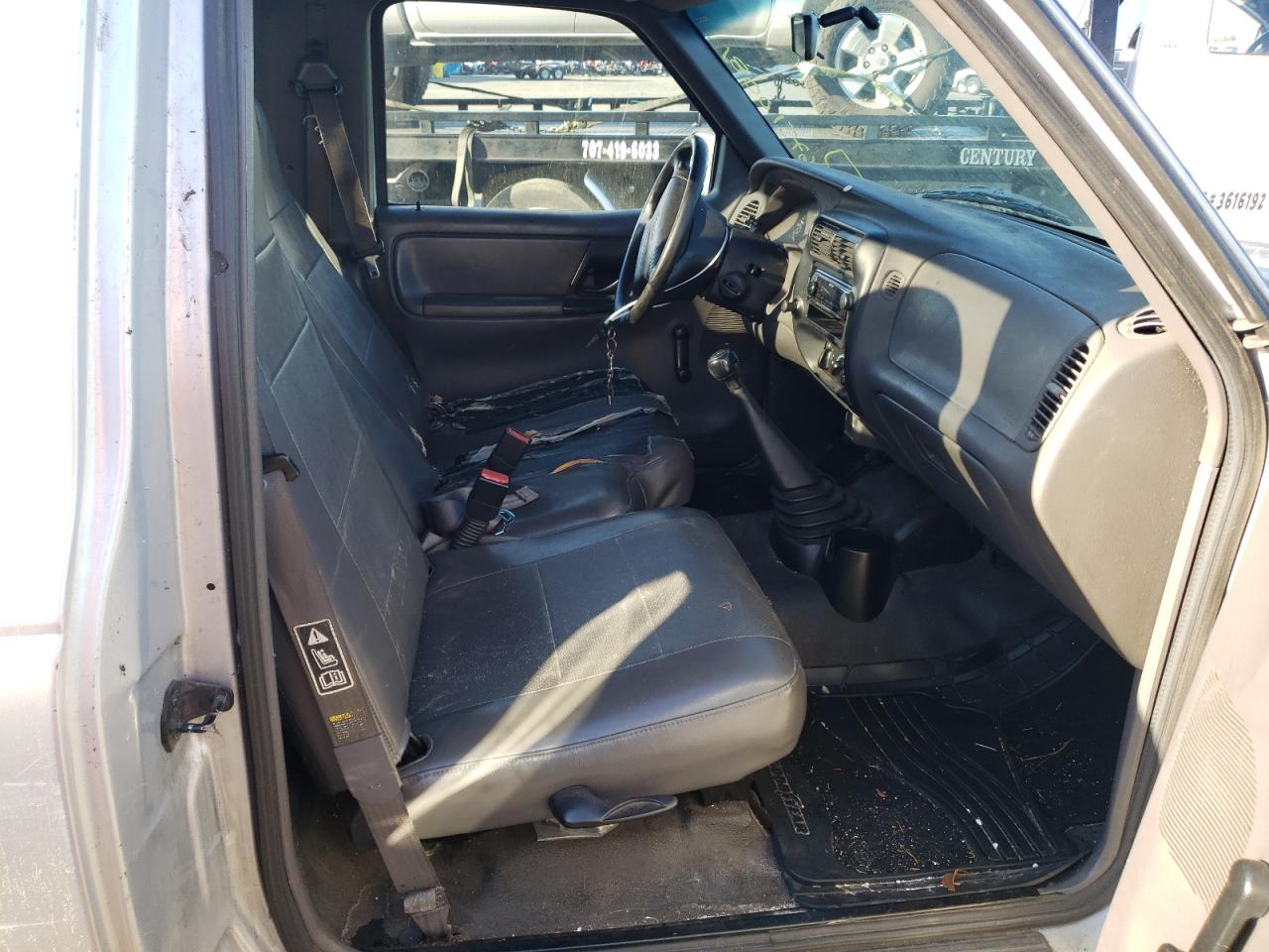 Photo 5 from auction – 2002 FORD RANGER with VIN 1FTYR10D12PB12110