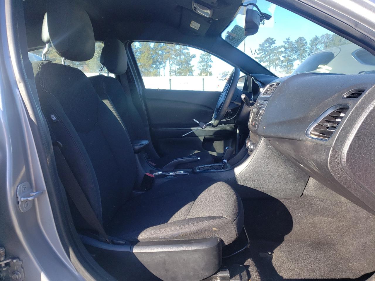 Photo 5 from auction – 2014 DODGE AVENGER SE with VIN 1C3CDZAB1EN133645