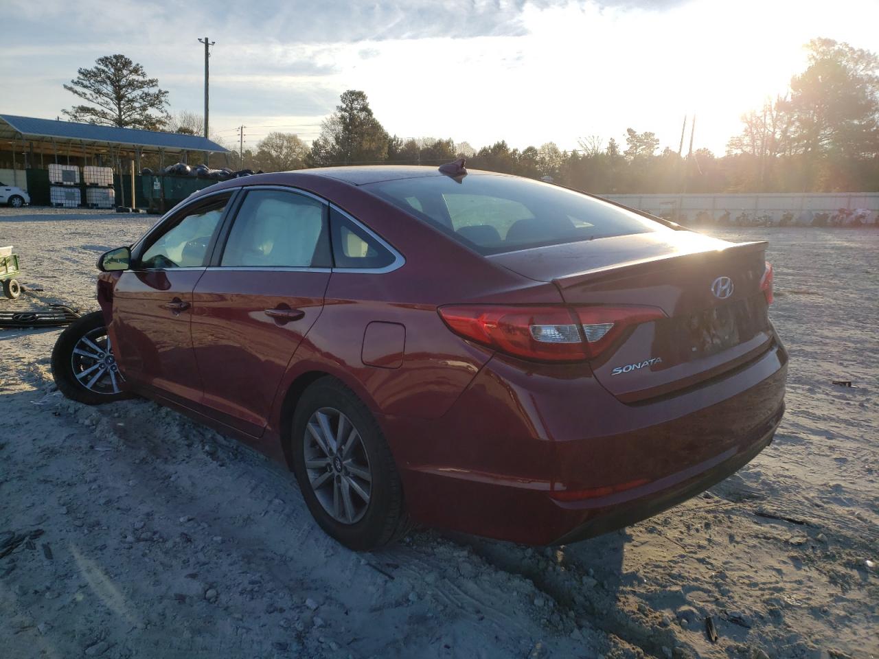 Photo 3 from auction – 2016 HYUNDAI SONATA SE with VIN 5NPE24AF4GH317593