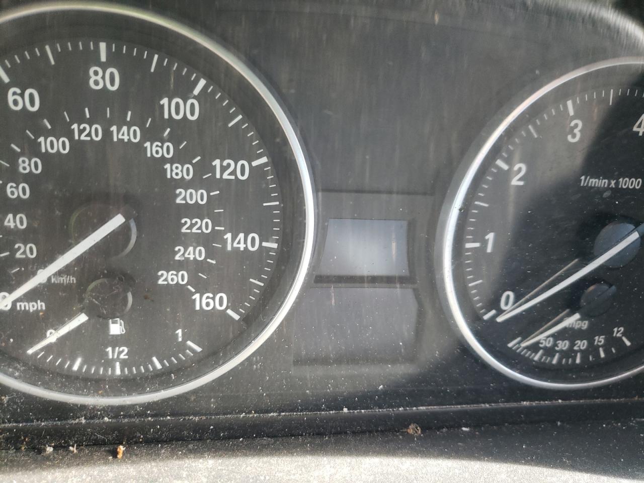 Photo 8 from auction – 2008 BMW 328 I with VIN WBAVA37598NL19396