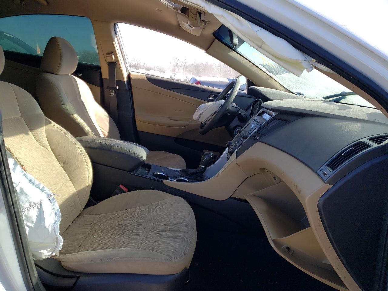 Photo 5 from auction – 2011 HYUNDAI SONATA GLS with VIN 5NPEB4AC4BH063351