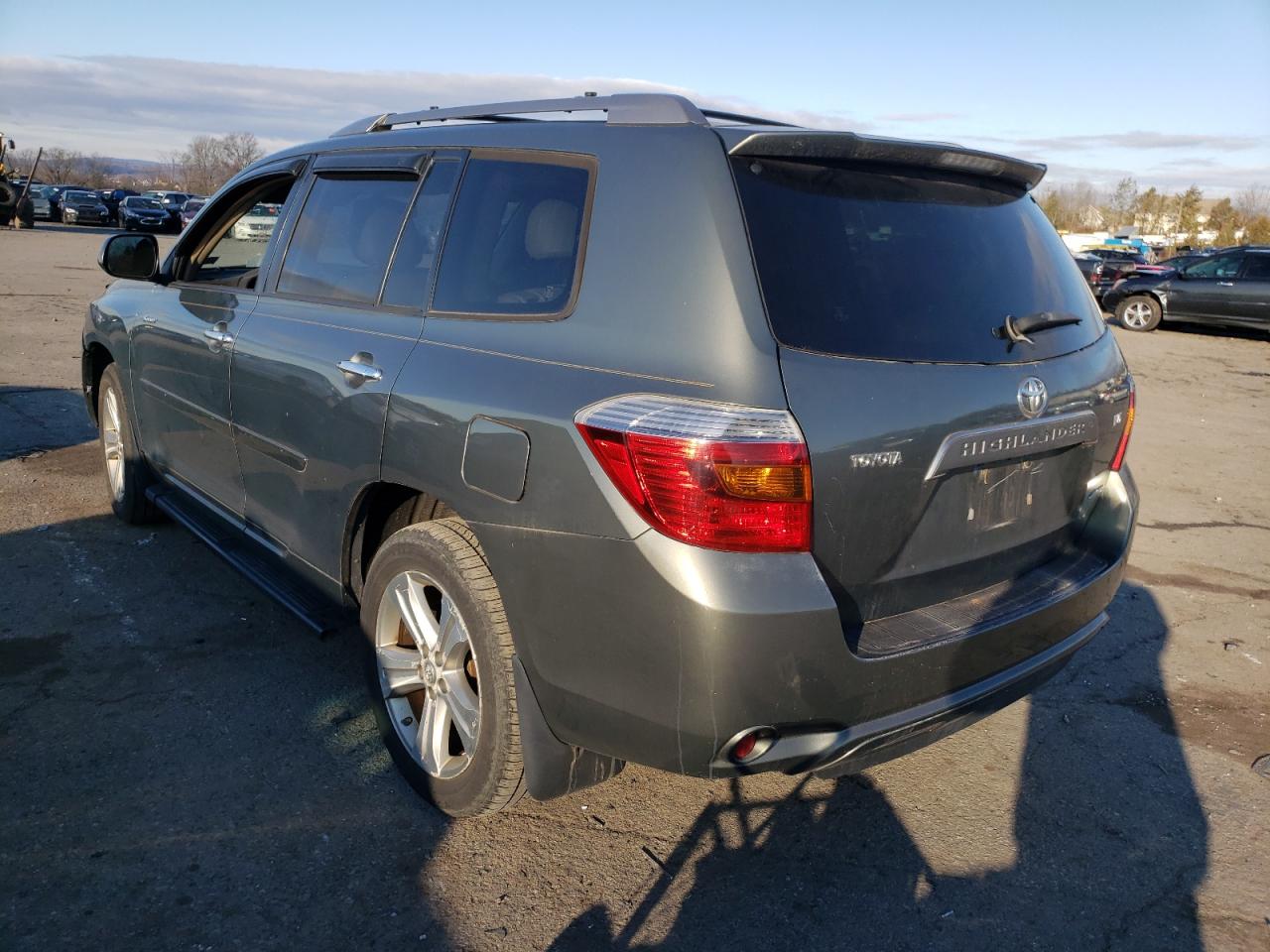 Photo 3 from auction – 2008 TOYOTA HIGHLANDER with VIN JTEES43A882019483