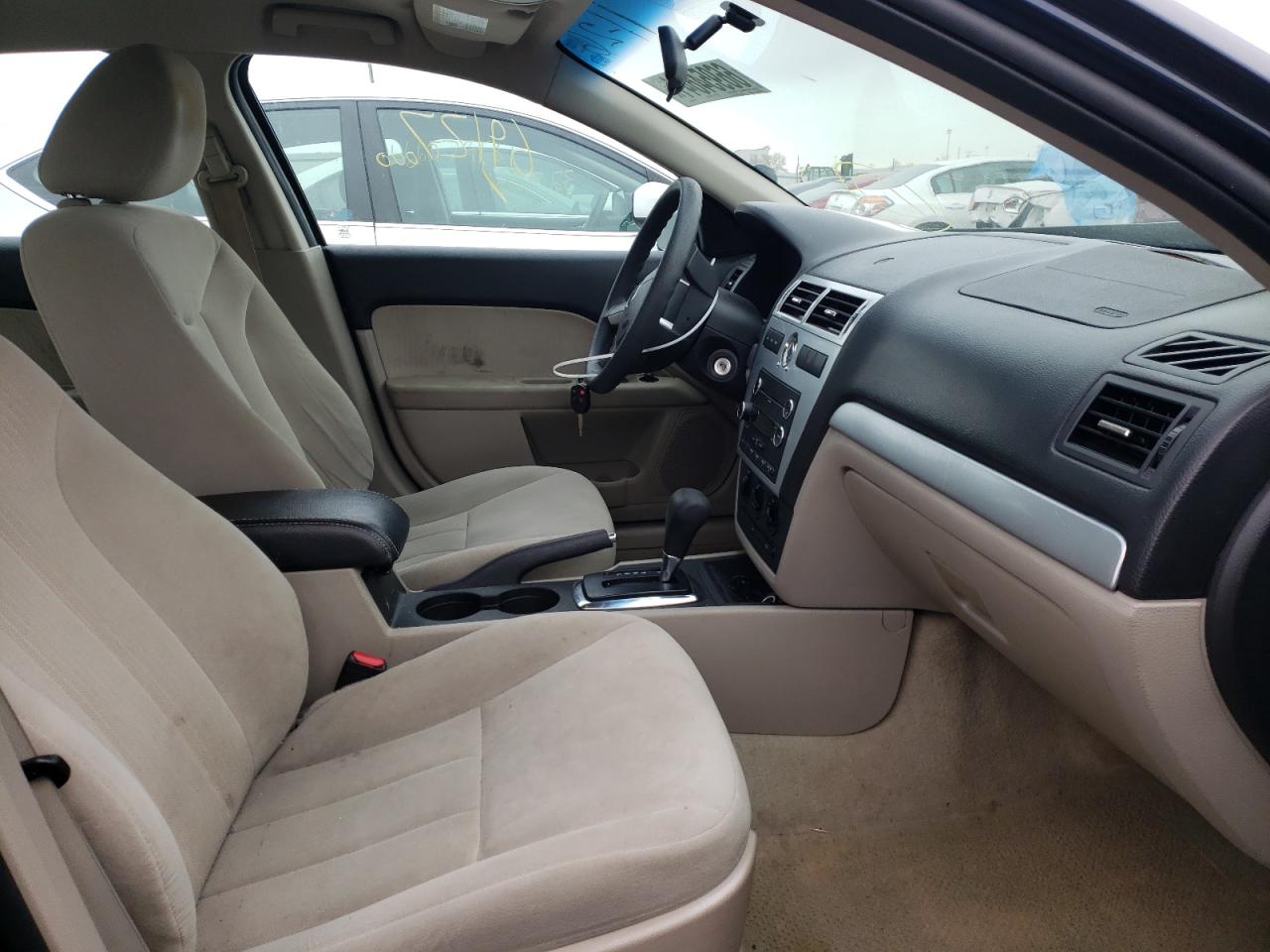 Photo 5 from auction – 2009 MERCURY MILAN with VIN 3MEHM07Z29R628701