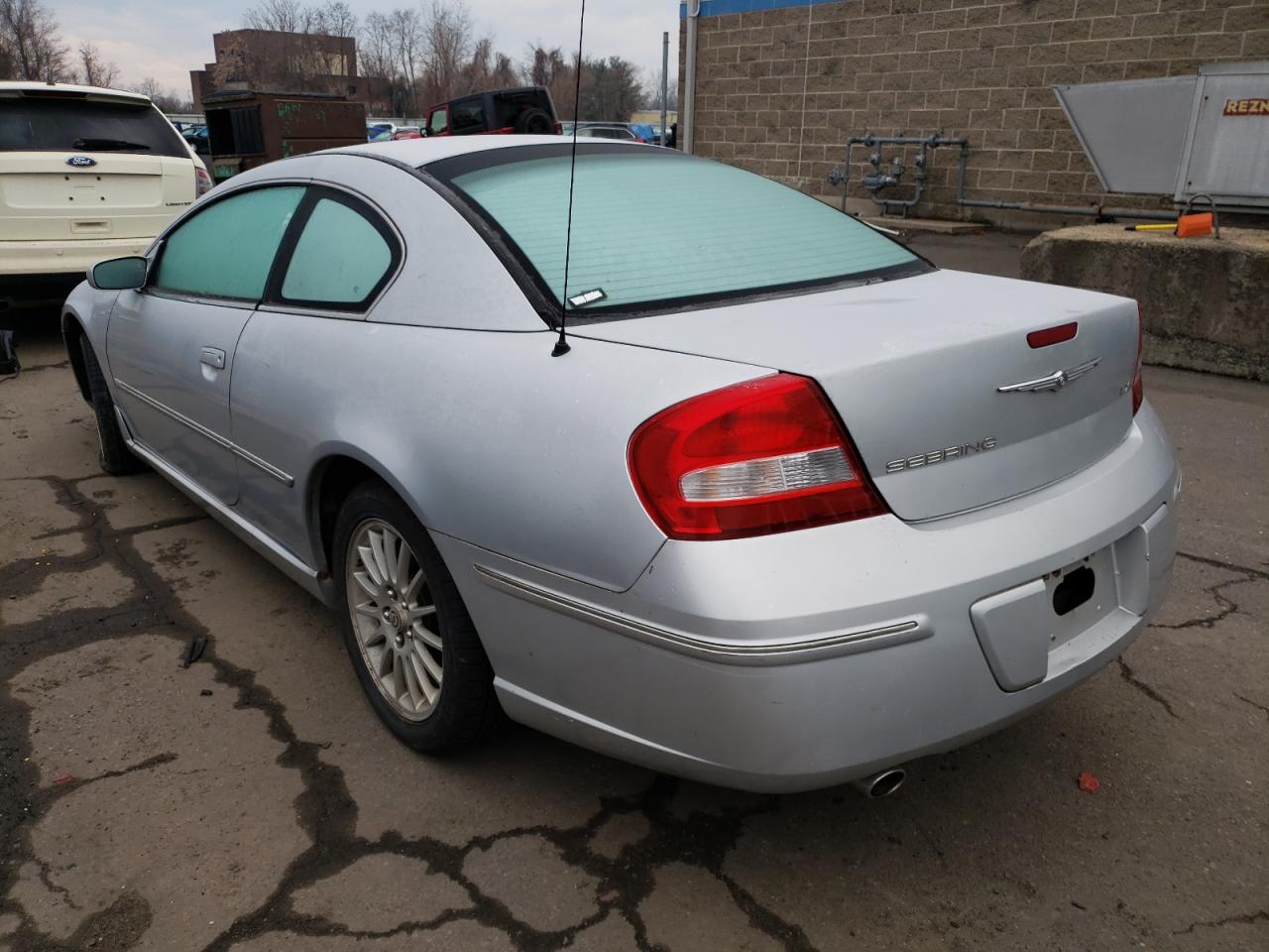 Photo 3 from auction – 2003 CHRYSLER SEBRING LX with VIN 4C3AG52H93E156421