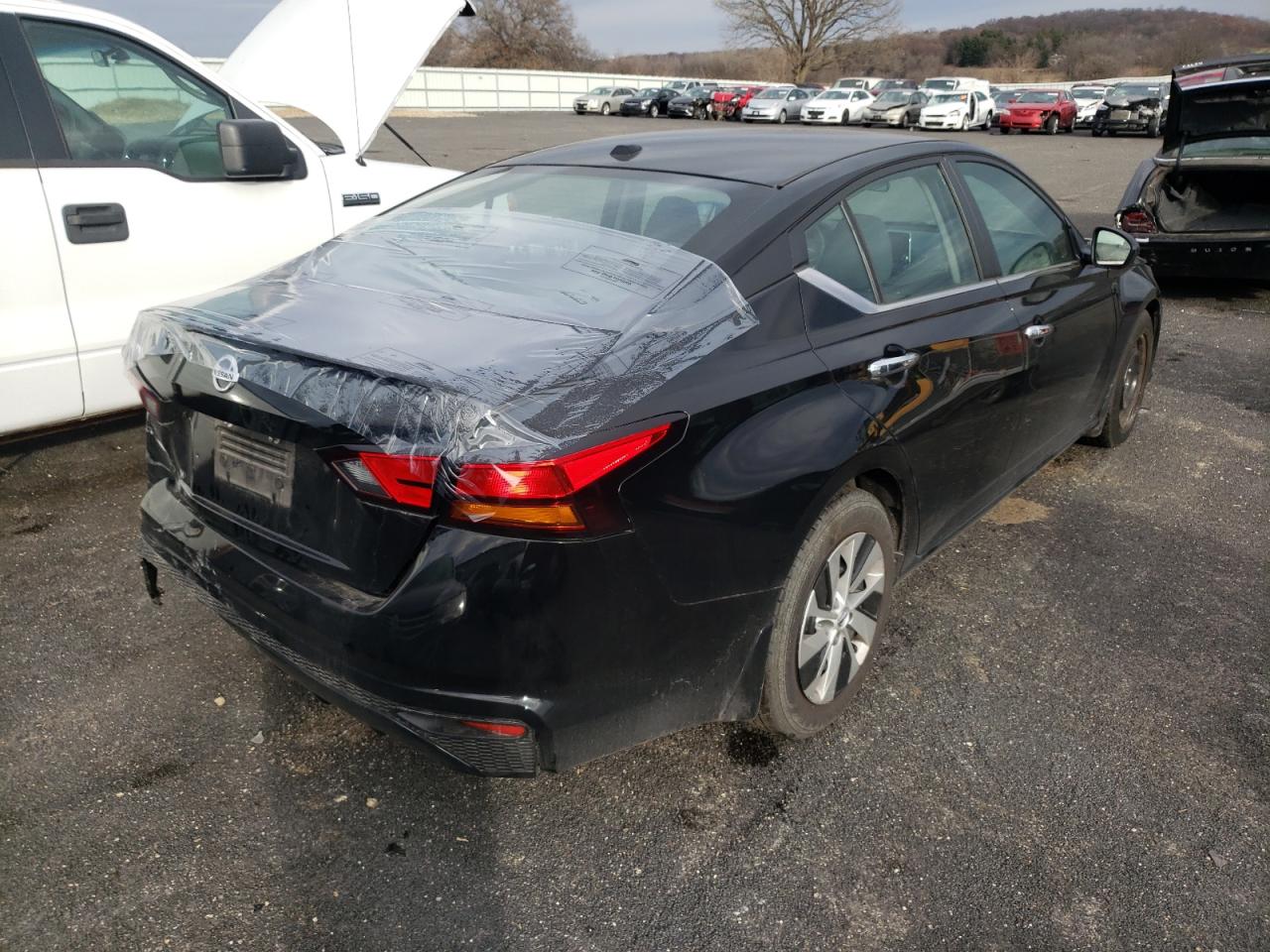 Photo 4 from auction – 2019 NISSAN ALTIMA S with VIN 1N4BL4BV1KC115178