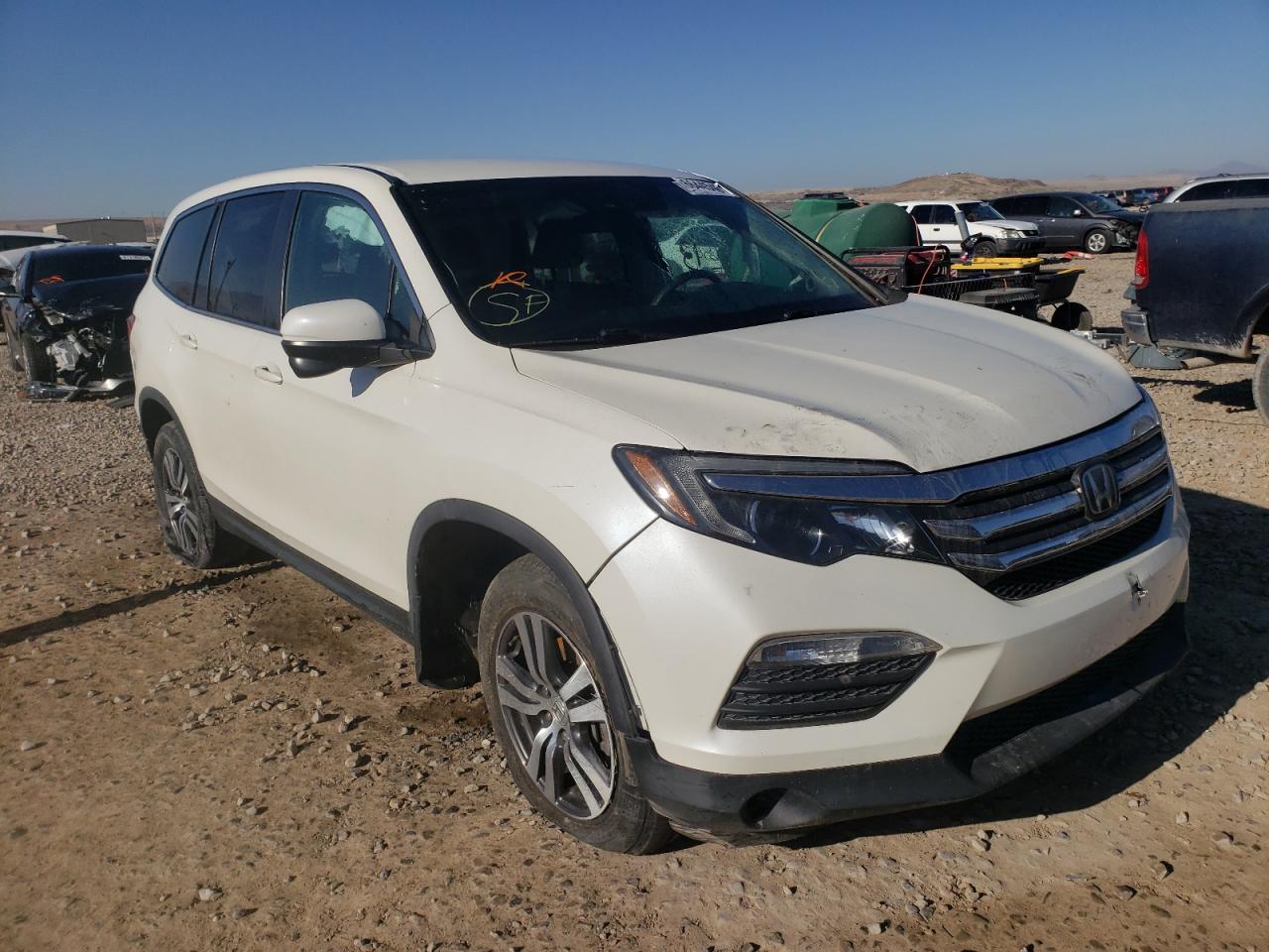 HONDA PILOT EX 2016 with VIN 5FNYF5H45GB042584 - Photo from auction