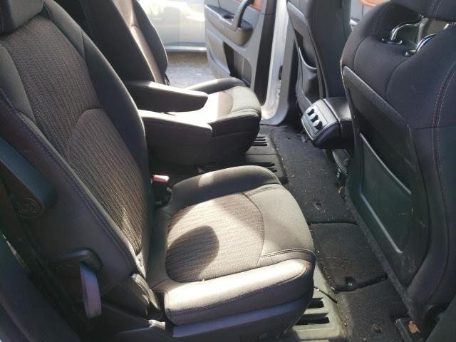 Photo 6 from auction – 2017 CHEVROLET TRAVERSE L with VIN 1GNKVGKD7HJ210109