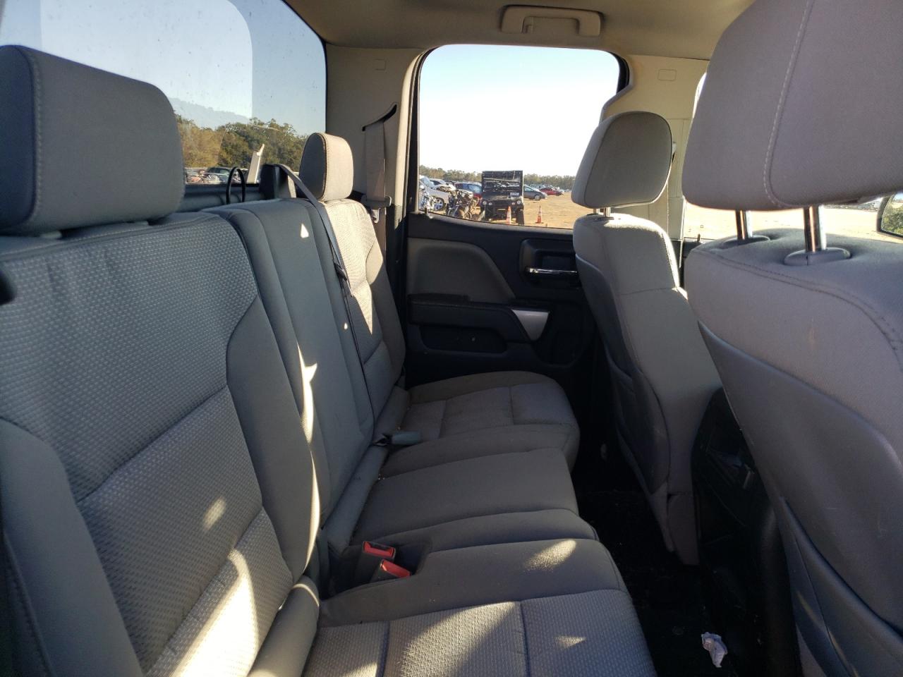 Photo 6 from auction – 2015 CHEVROLET SILVERADO with VIN 1GCRCREC4FZ386979