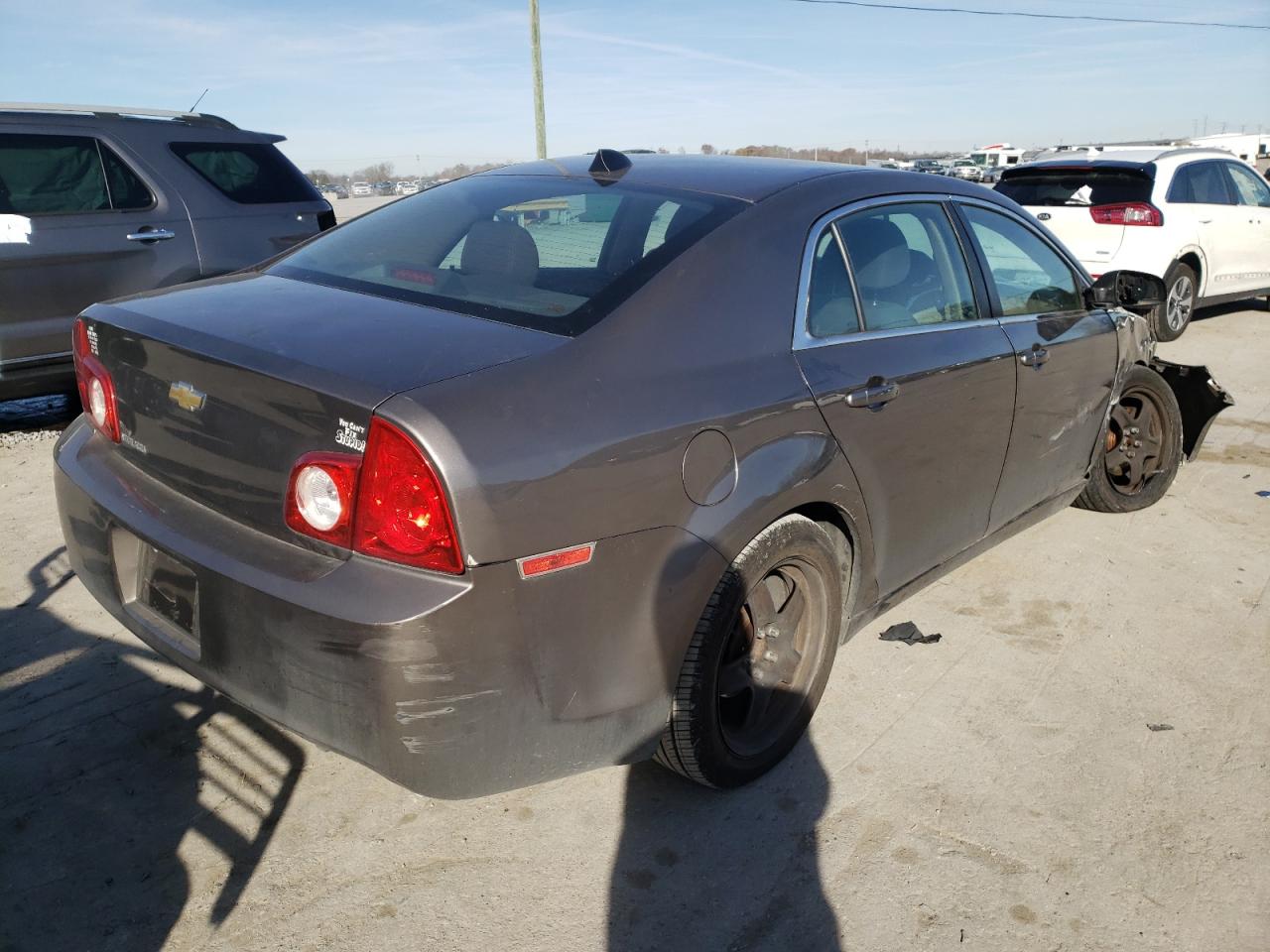 Photo 4 from auction – 2012 CHEVROLET MALIBU LS with VIN 1G1ZA5EU4CF212892