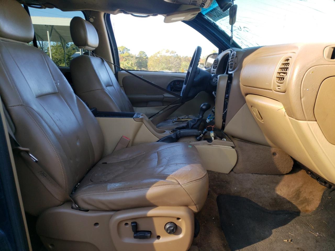 Photo 5 from auction – 2003 CHEVROLET TRAILBLAZE with VIN 1GNDS13S632317585