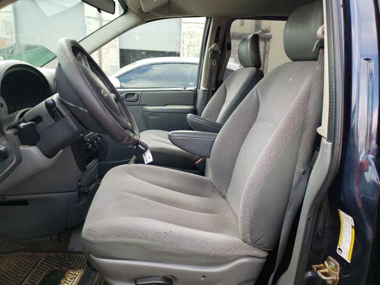 Photo 5 from auction – 2007 DODGE CARAVAN SE with VIN 1D4GP25R97B109054