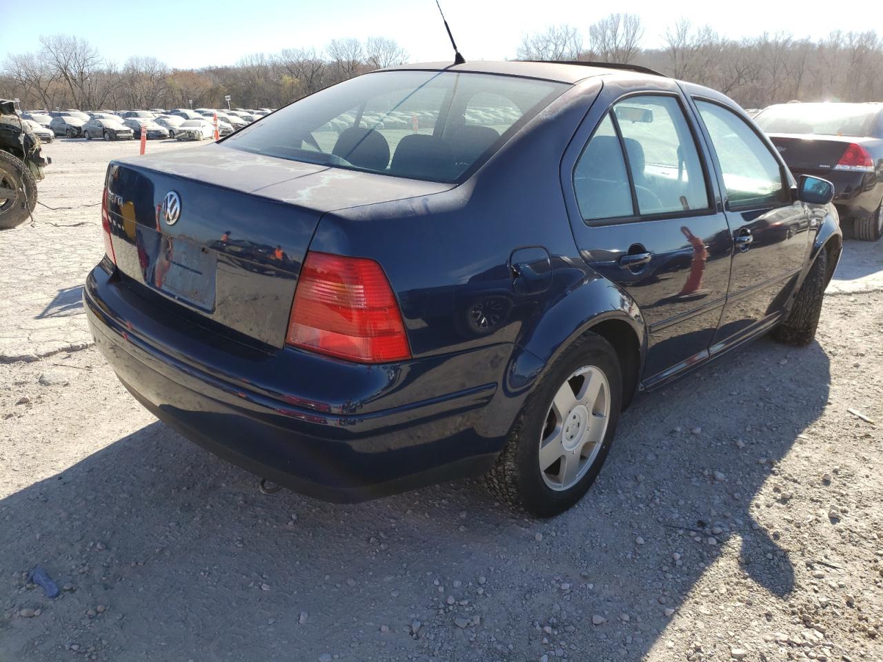 Photo 4 from auction – 2001 VOLKSWAGEN JETTA GLS with VIN 3VWSB69M01M212680