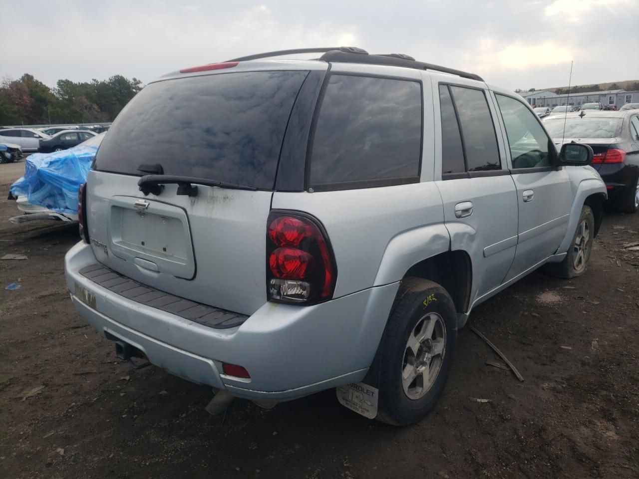 Photo 4 from auction – 2007 CHEVROLET TRAILBLAZE with VIN 1GNDT13S272256299