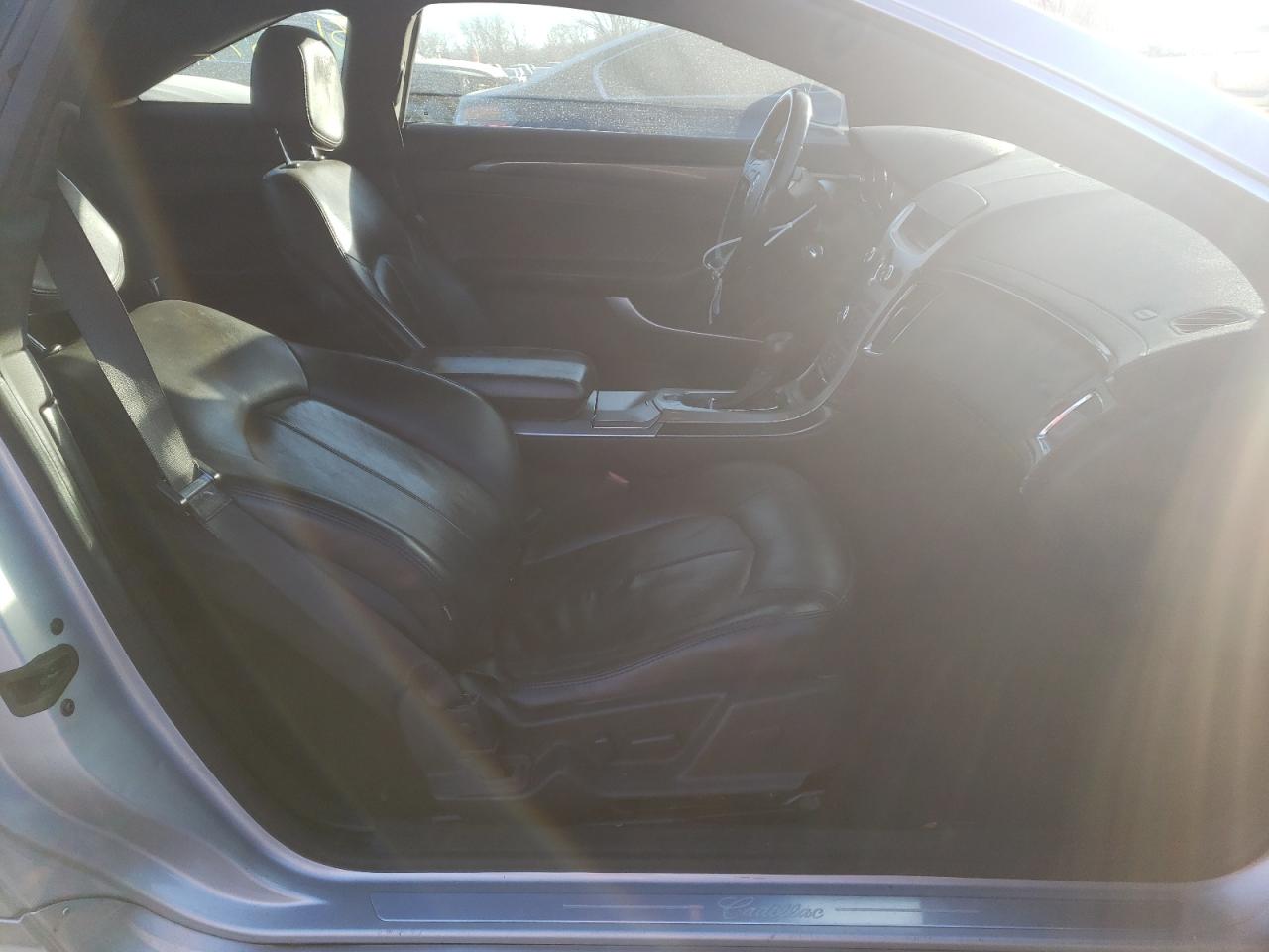 Photo 5 from auction – 2011 CADILLAC CTS with VIN 1G6DC1ED9B0122100