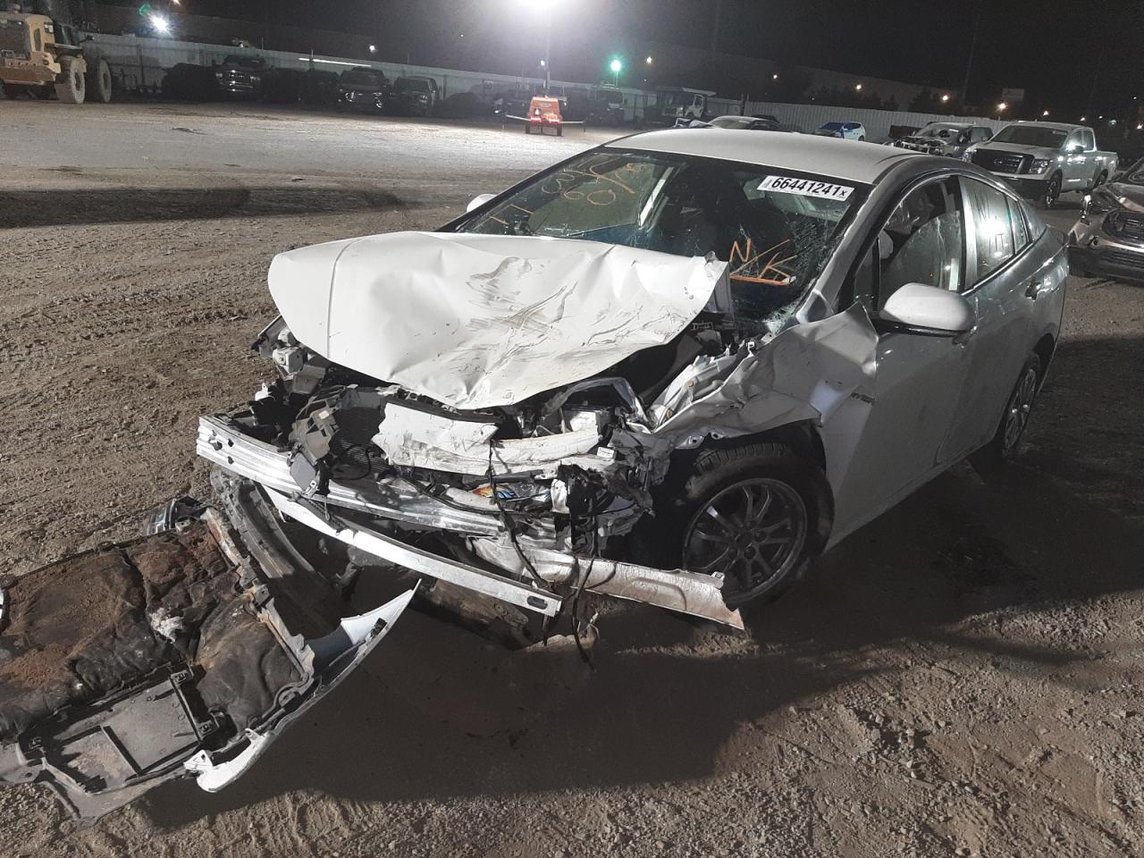 Photo 2 from auction – 2019 TOYOTA PRIUS with VIN JTDKARFU5K3100018