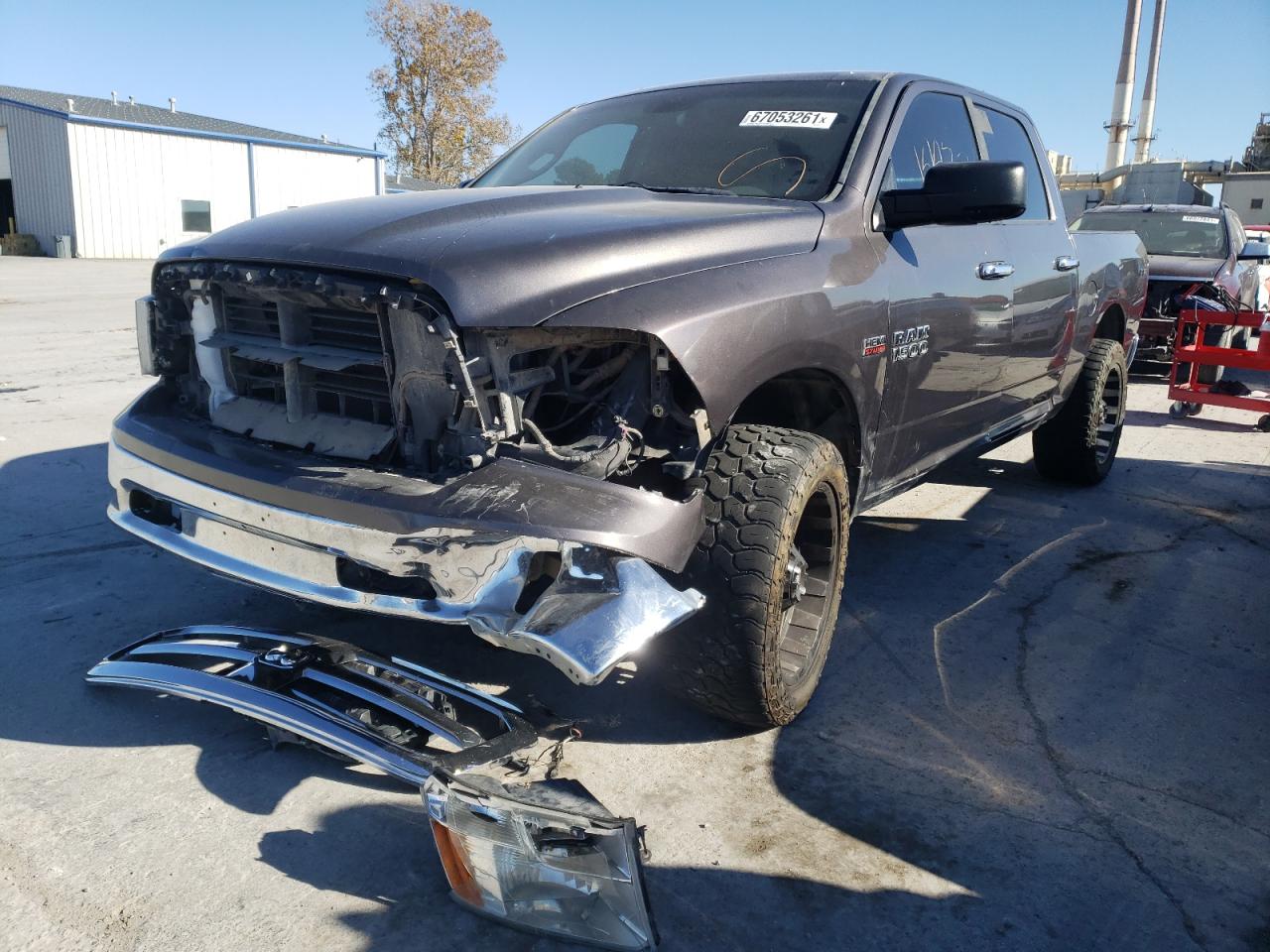 Photo 2 from auction – 2015 RAM 1500 SLT with VIN 1C6RR6LT8FS663732