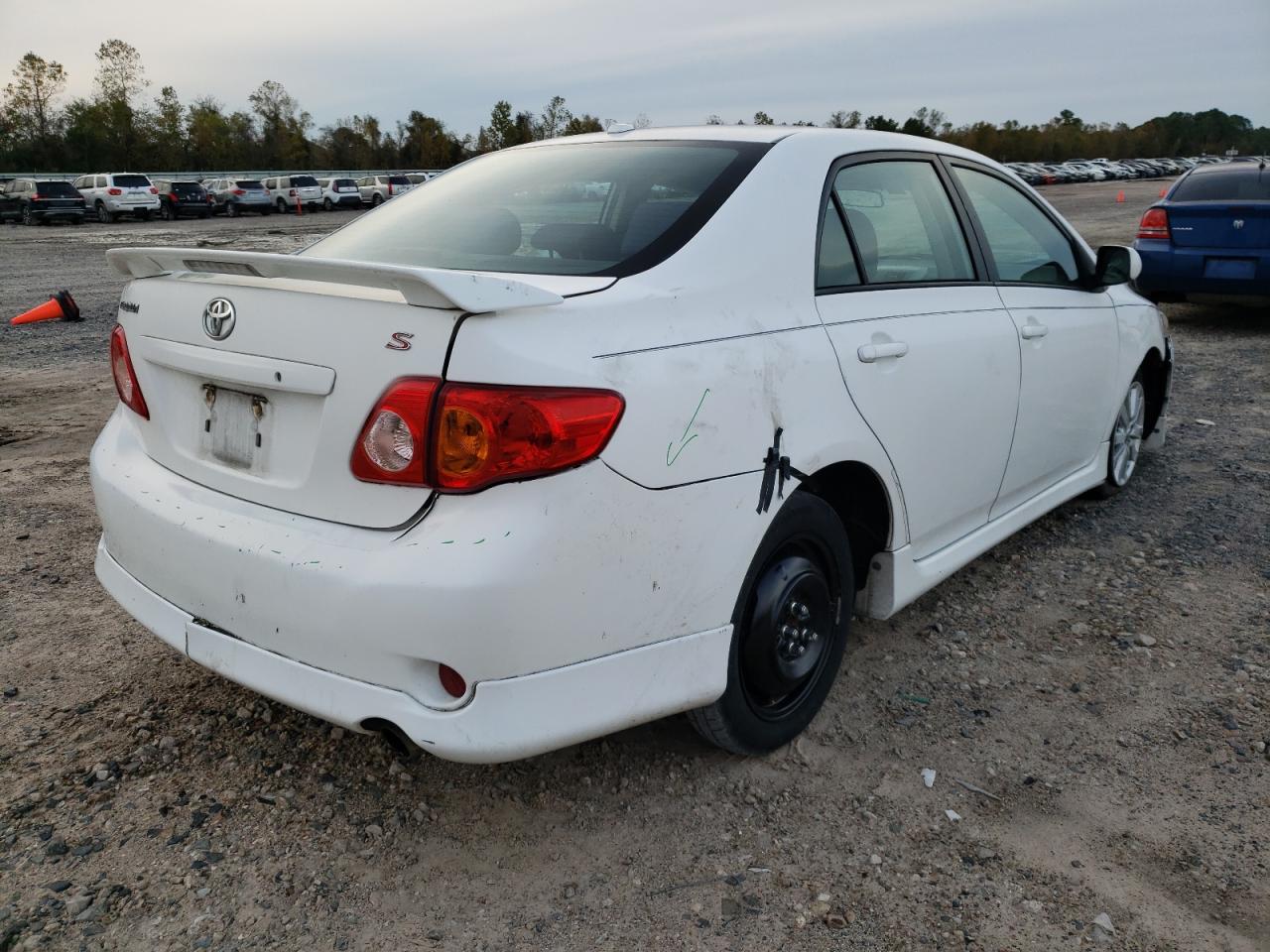Photo 4 from auction – 2010 TOYOTA COROLLA S with VIN 2T1BU4EE7AC457534
