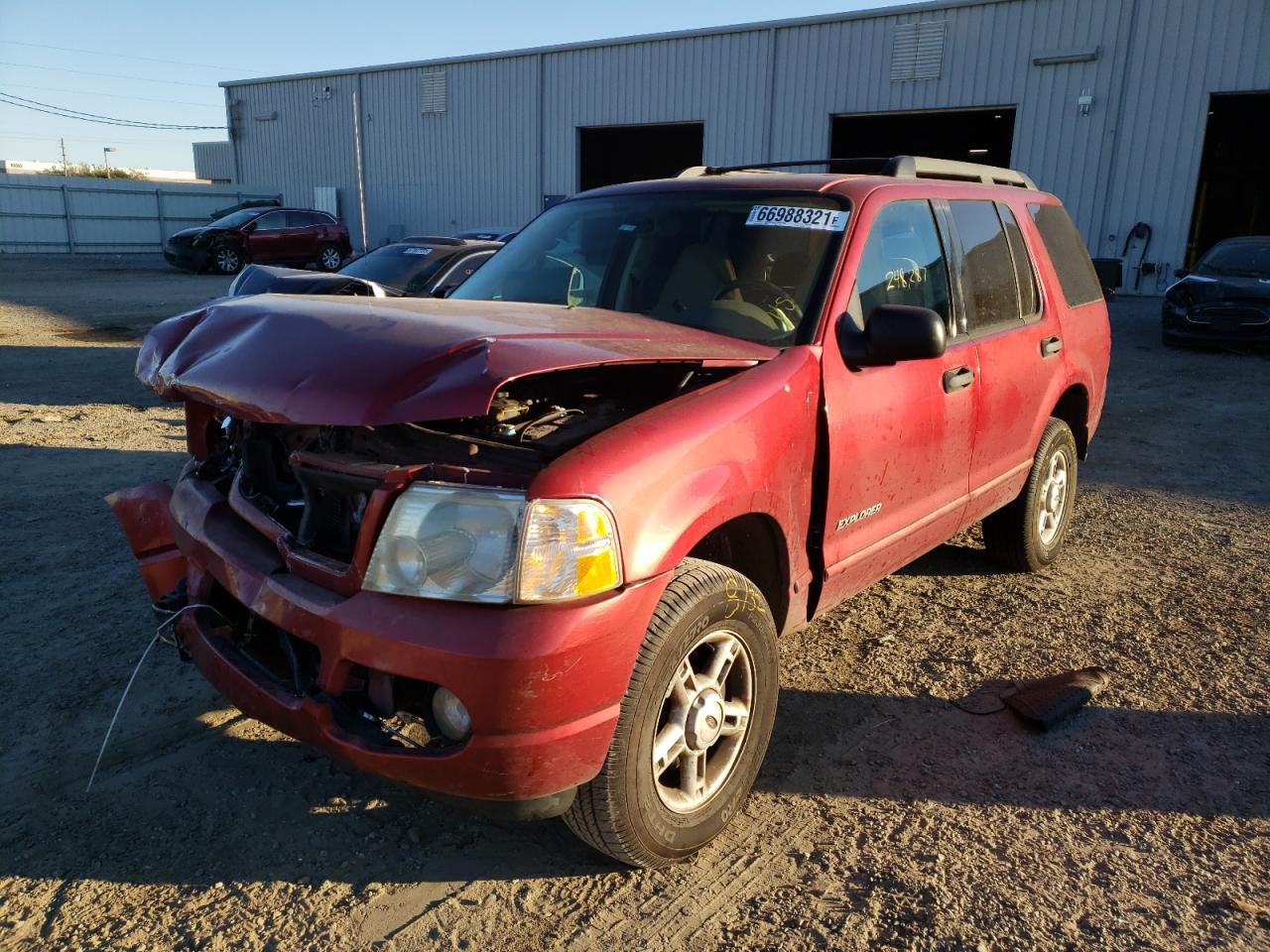 Photo 2 from auction – 2005 FORD EXPLORER X with VIN 1FMZU73K75UC01598