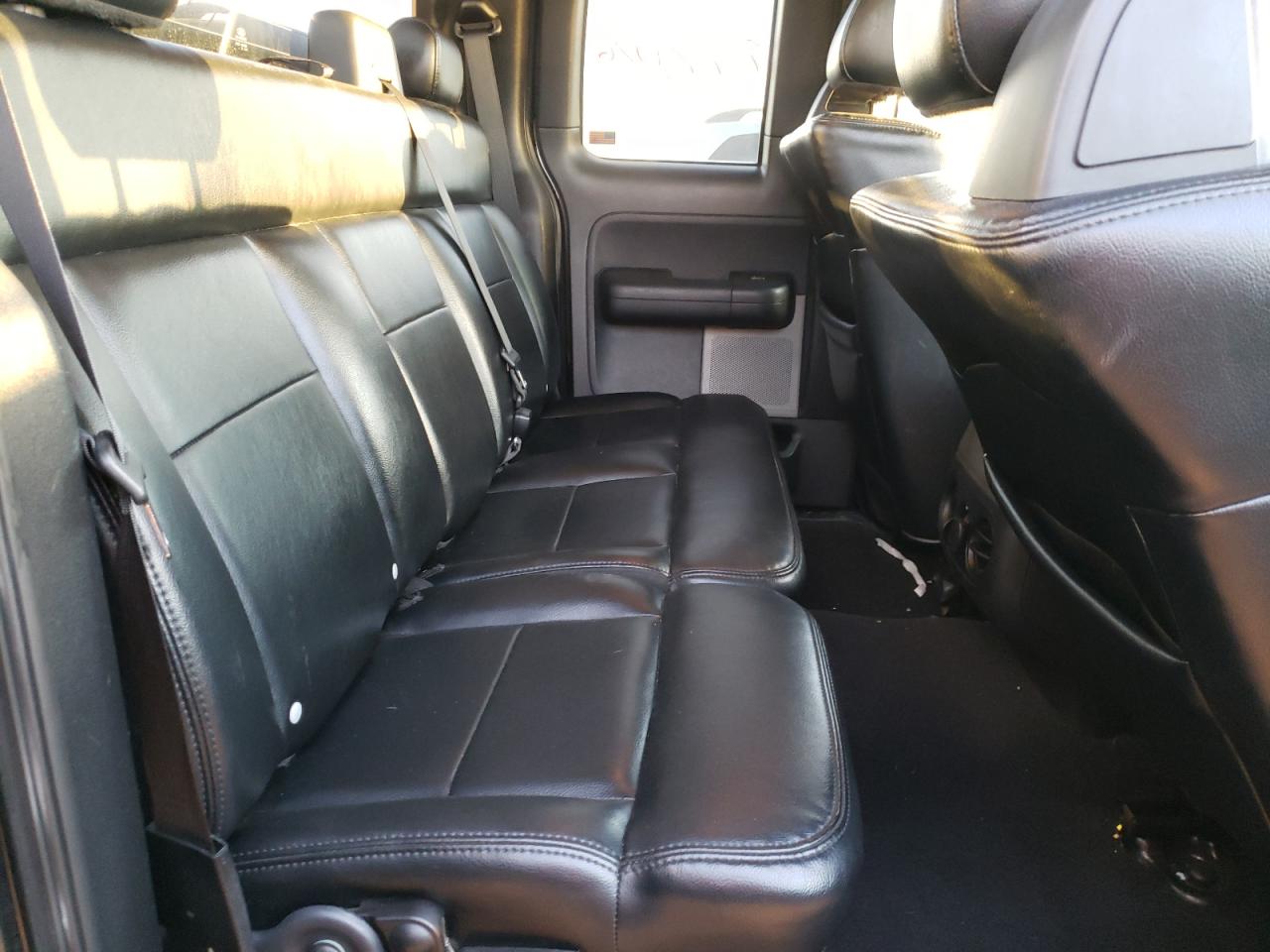Photo 6 from auction – 2005 FORD F150 with VIN 1FTPX14575KC46206