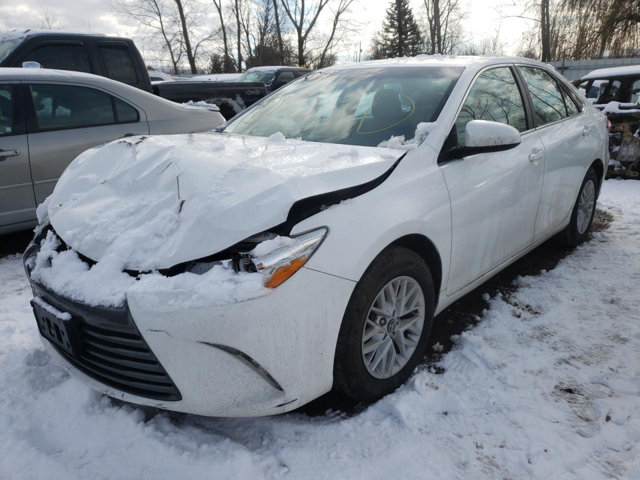 Photo 2 from auction – 2016 TOYOTA CAMRY LE with VIN 4T1BF1FK3GU227557