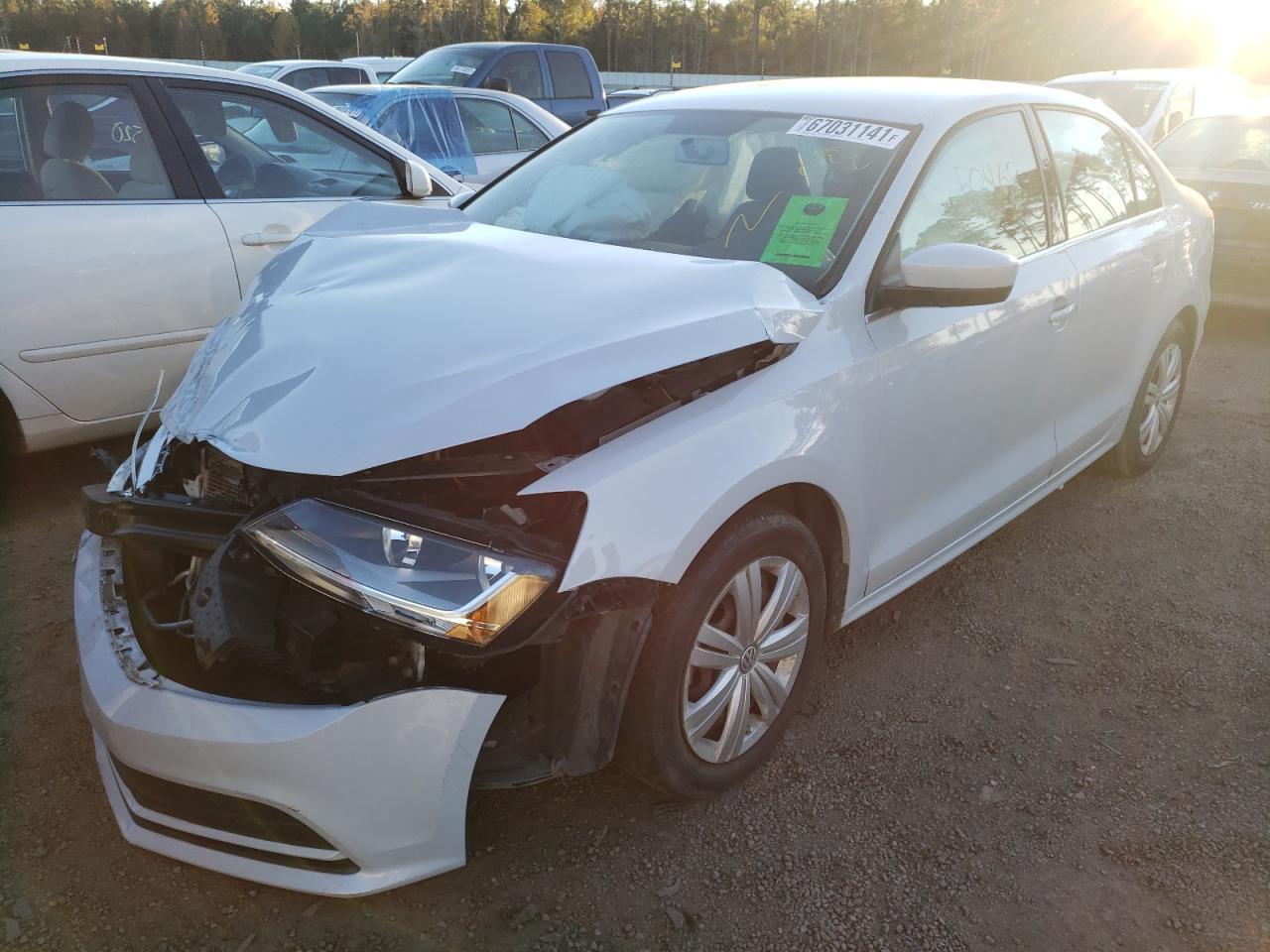 Photo 2 from auction – 2017 VOLKSWAGEN JETTA S with VIN 3VW2B7AJ3HM276245